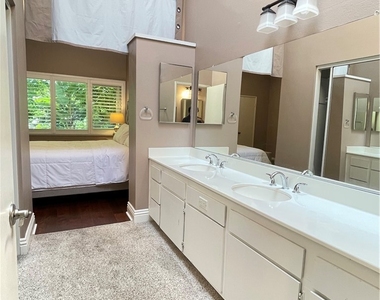 249 Pineview - Photo Thumbnail 9