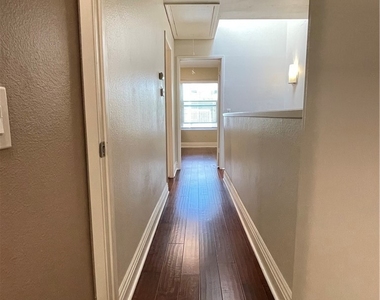 249 Pineview - Photo Thumbnail 7