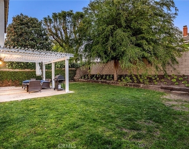 13 W Glorieta - Photo Thumbnail 14
