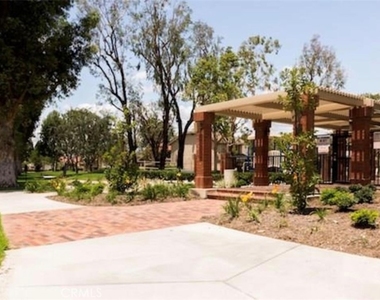 13 W Glorieta - Photo Thumbnail 45