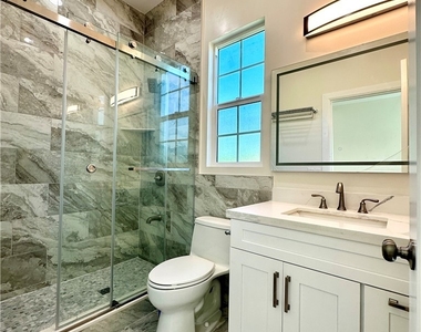 610 N Hidalgo Avenue - Photo Thumbnail 10