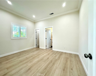 610 N Hidalgo Avenue - Photo Thumbnail 5