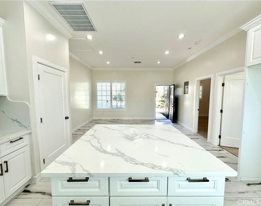 610 N Hidalgo Avenue - Photo Thumbnail 3