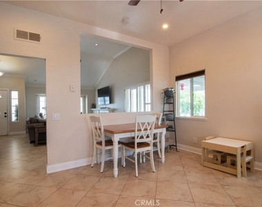 27512 White Fir Lane - Photo Thumbnail 11