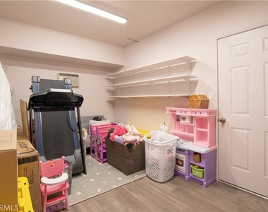 27512 White Fir Lane - Photo Thumbnail 17