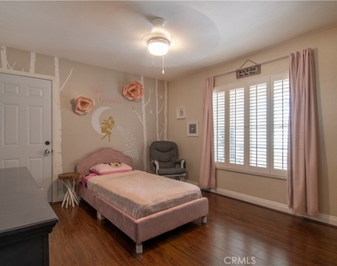 27512 White Fir Lane - Photo Thumbnail 12