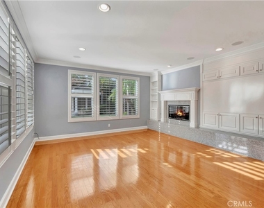 6396 Silent Harbor Drive - Photo Thumbnail 14