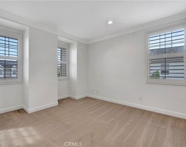6396 Silent Harbor Drive - Photo Thumbnail 56