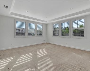 6396 Silent Harbor Drive - Photo Thumbnail 43
