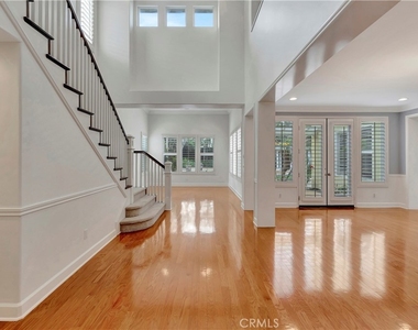 6396 Silent Harbor Drive - Photo Thumbnail 7
