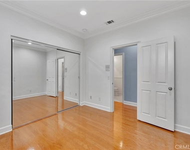 6396 Silent Harbor Drive - Photo Thumbnail 29