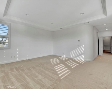 6396 Silent Harbor Drive - Photo Thumbnail 44
