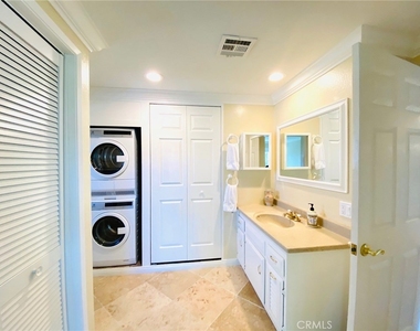 2316 Via Puerta - Photo Thumbnail 4