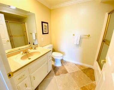 2316 Via Puerta - Photo Thumbnail 7