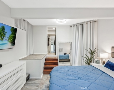 5101 Tortuga Drive - Photo Thumbnail 13
