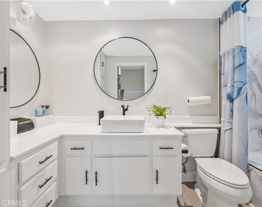 5101 Tortuga Drive - Photo Thumbnail 8