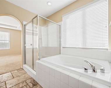 28365 Little Lake Court - Photo Thumbnail 19