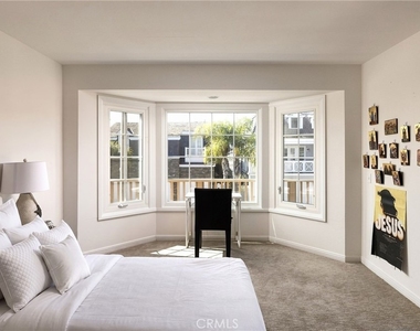 1214 E Balboa Boulevard - Photo Thumbnail 23