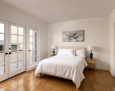 1214 E Balboa Boulevard - Photo Thumbnail 36