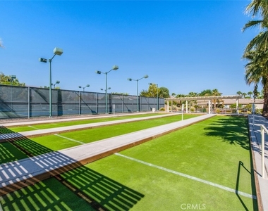 60585 Desert Rose Drive - Photo Thumbnail 37