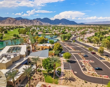 60585 Desert Rose Drive - Photo Thumbnail 35