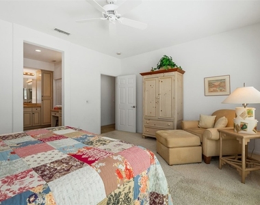 60585 Desert Rose Drive - Photo Thumbnail 17