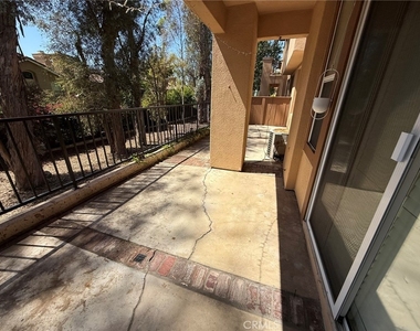 2692 Dunstan - Photo Thumbnail 3