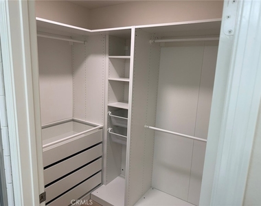 2692 Dunstan - Photo Thumbnail 24