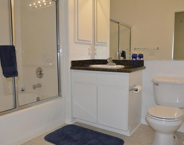 12364 Carmel Country Road - Photo Thumbnail 10
