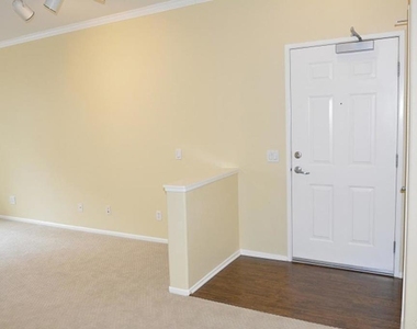 12364 Carmel Country Road - Photo Thumbnail 6