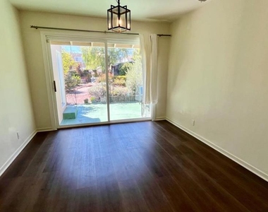 25 Elder Avenue - Photo Thumbnail 8