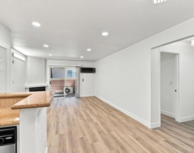 2695 Somerset Park Circle - Photo Thumbnail 8