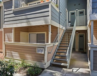 2695 Somerset Park Circle - Photo Thumbnail 1