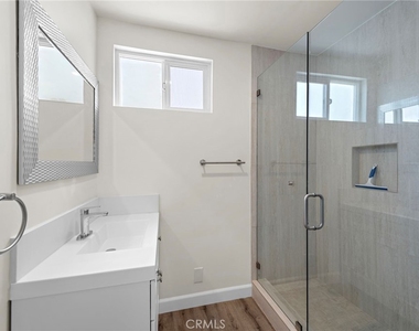 326 N Coast - Photo Thumbnail 3