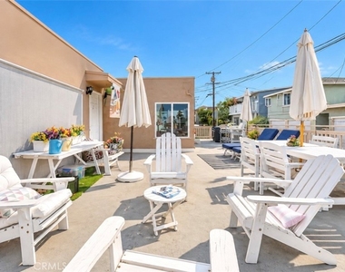 976 S Coast Highway - Photo Thumbnail 25