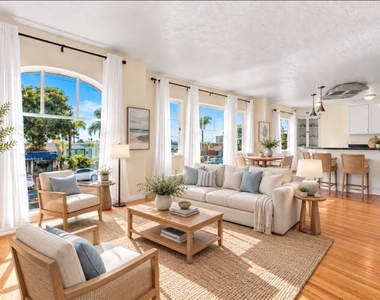 976 S Coast Highway - Photo Thumbnail 8