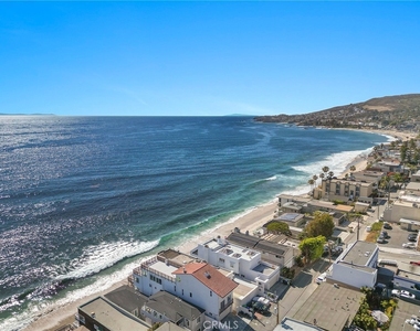 1045 Gaviota Drive - Photo Thumbnail 2
