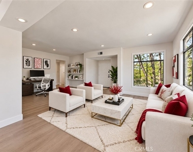 15 Oak - Photo Thumbnail 3