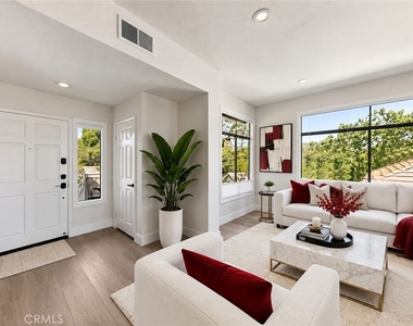 15 Oak - Photo Thumbnail 1