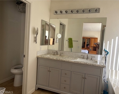 3390 Cambria Court - Photo Thumbnail 9