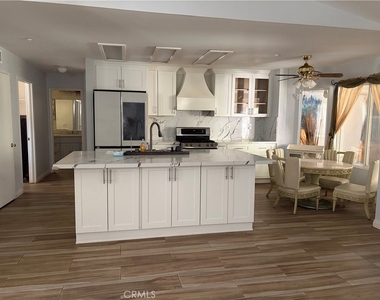 3390 Cambria Court - Photo Thumbnail 6