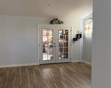 3390 Cambria Court - Photo Thumbnail 11