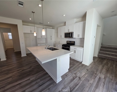 1956 S Hartford Place - Photo Thumbnail 9