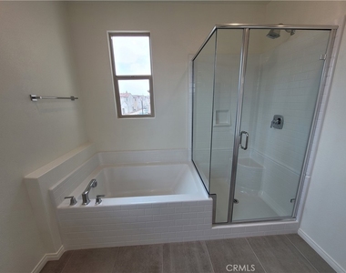 1956 S Hartford Place - Photo Thumbnail 13