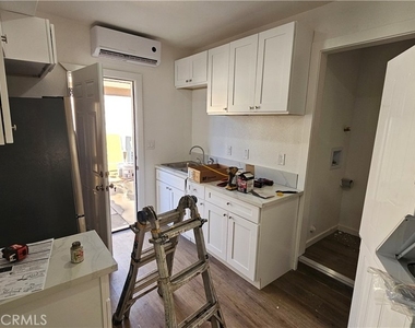 2013 Greenbriar Street - Photo Thumbnail 1