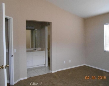 9058 Harvard Avenue - Photo Thumbnail 6