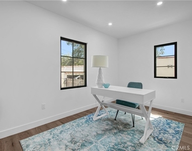 1252 Cordova - Photo Thumbnail 16