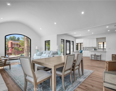 1252 Cordova - Photo Thumbnail 6