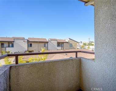 918 E Harvard Street - Photo Thumbnail 18
