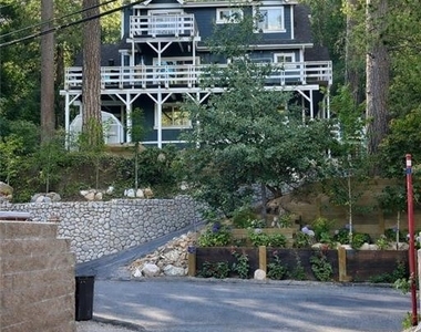 27313 Pinewood - Photo Thumbnail 2